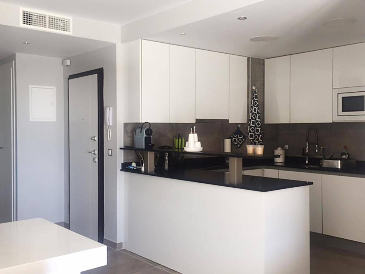 Infinity Luxury Sea View Apartment With Private Garden Arenales del Sol Kültér fotó
