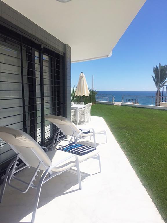 Infinity Luxury Sea View Apartment With Private Garden Arenales del Sol Kültér fotó